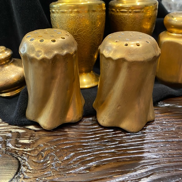 ‼️SOLD‼️Collection S&P Gold Plated Shakers - Picture 7 of 11